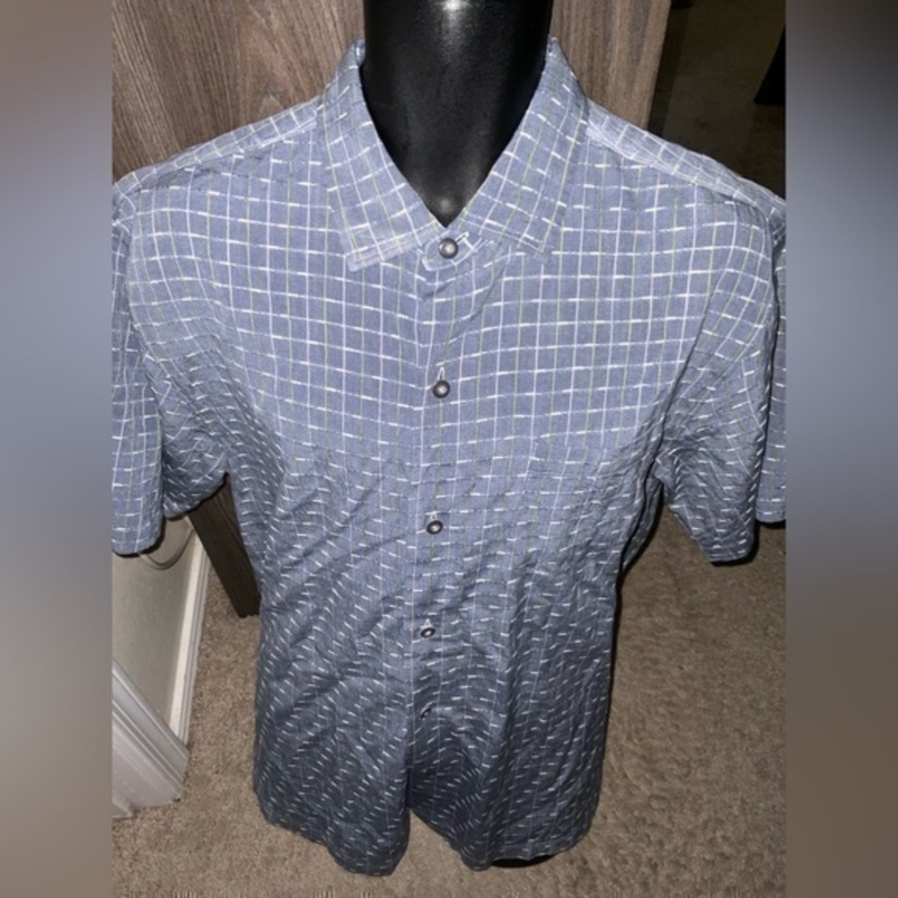 Men’s button front size L large Tommy Bahama silk shirt blue plaid
